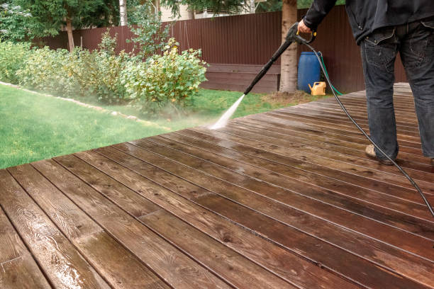 Best Pool Deck Cleaning  in Franklin Lakes, NJ